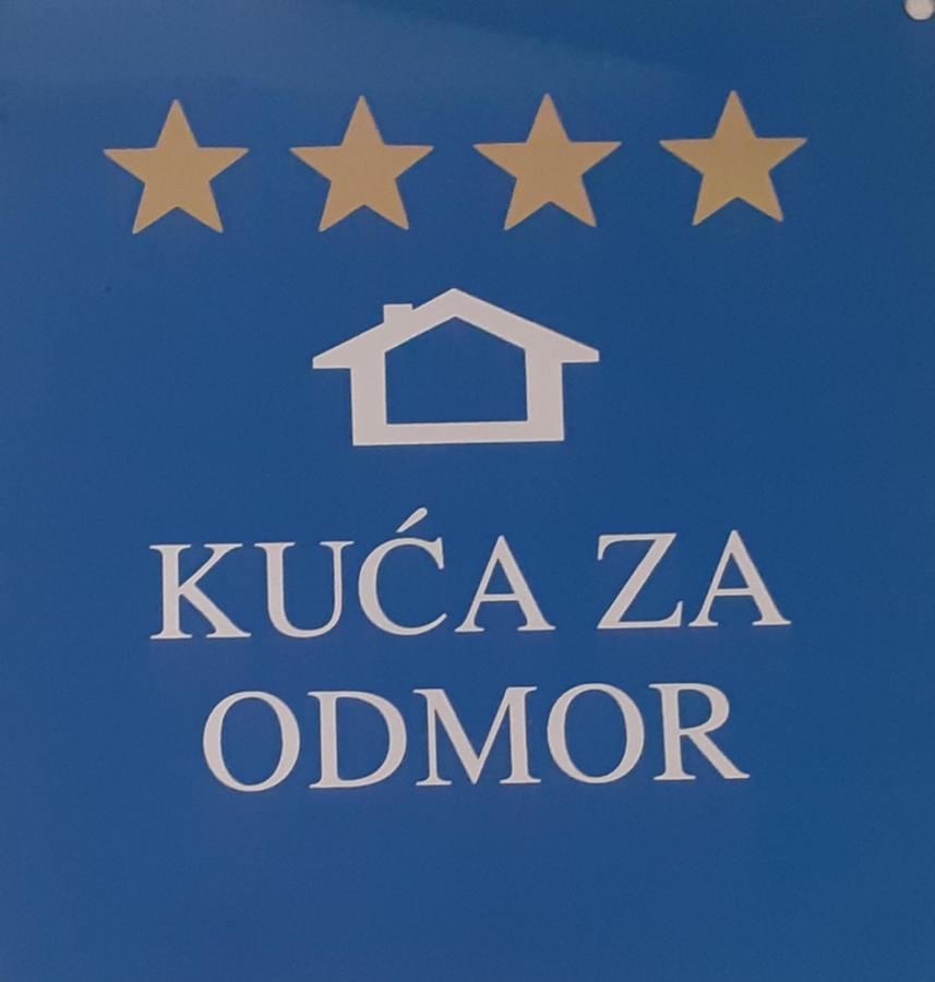 Vila Dubravka - Schoen Und Komfortabel Inmitten Von Olivenbaeumen Und Weinbergen Mit Whirlpool Valtura Kültér fotó