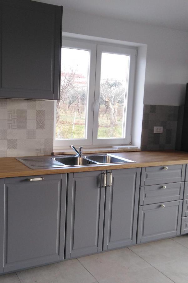Vila Dubravka - Schoen Und Komfortabel Inmitten Von Olivenbaeumen Und Weinbergen Mit Whirlpool Valtura Kültér fotó