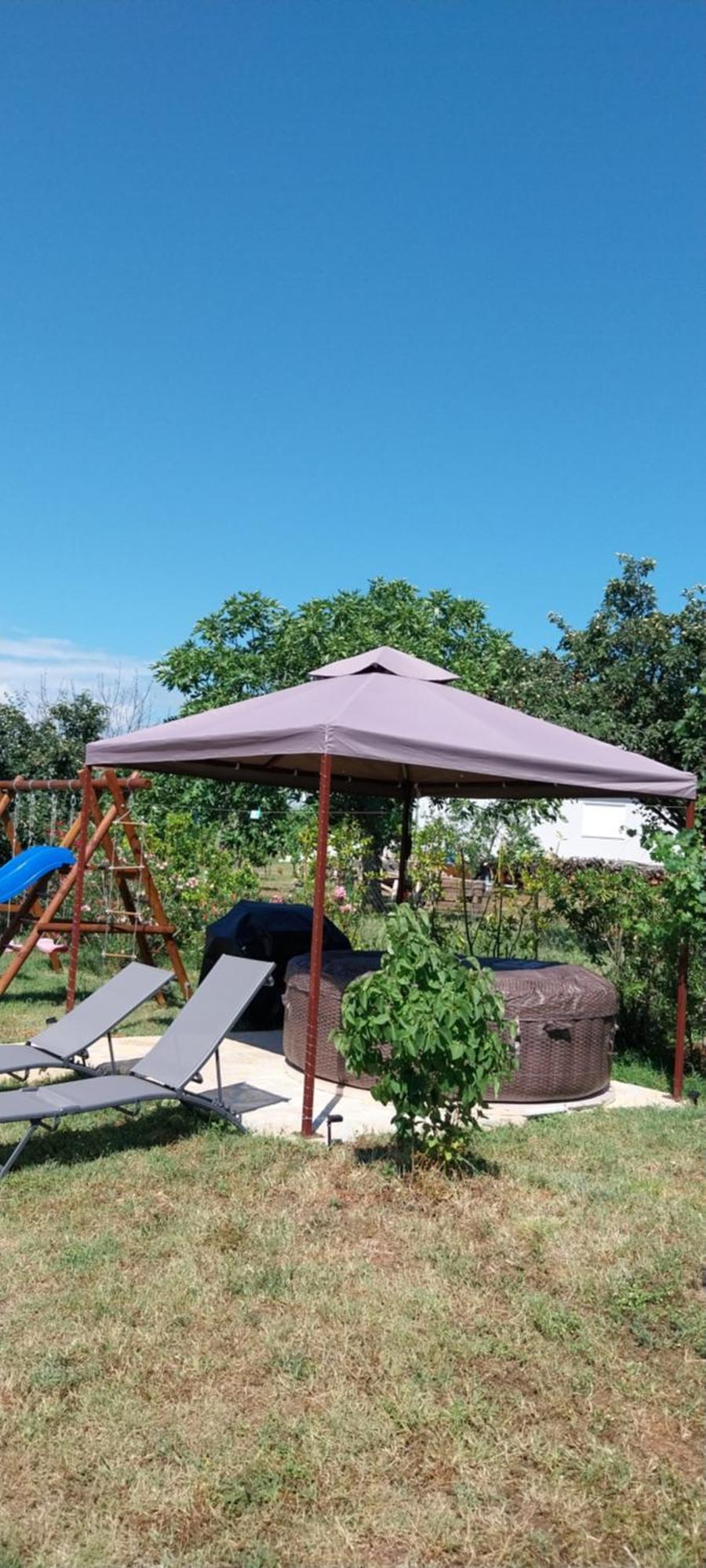 Vila Dubravka - Schoen Und Komfortabel Inmitten Von Olivenbaeumen Und Weinbergen Mit Whirlpool Valtura Kültér fotó