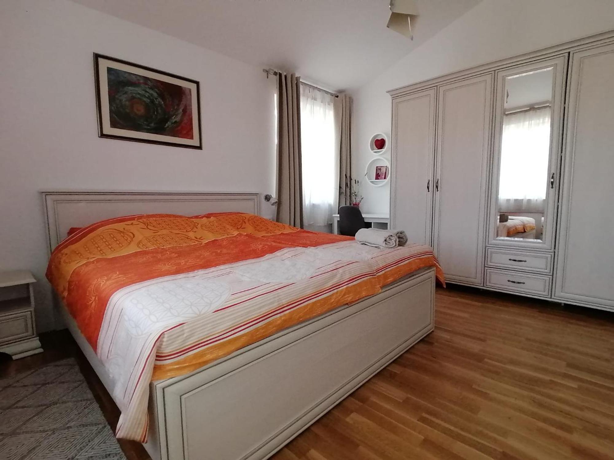 Vila Dubravka - Schoen Und Komfortabel Inmitten Von Olivenbaeumen Und Weinbergen Mit Whirlpool Valtura Kültér fotó